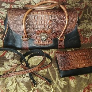 Brahmin purse, strap & wallet
